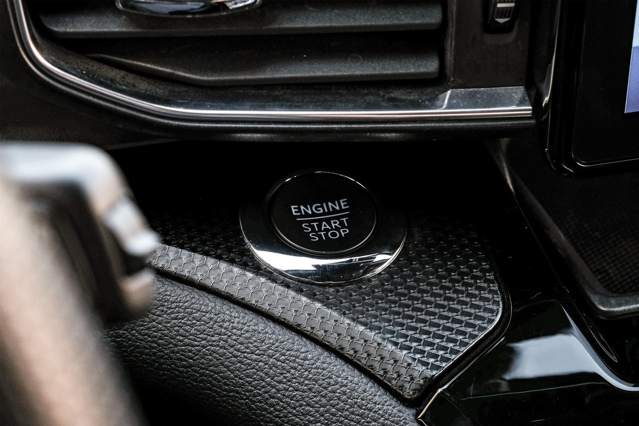 Ford Explorer Vehicle Main Gallery Image 20