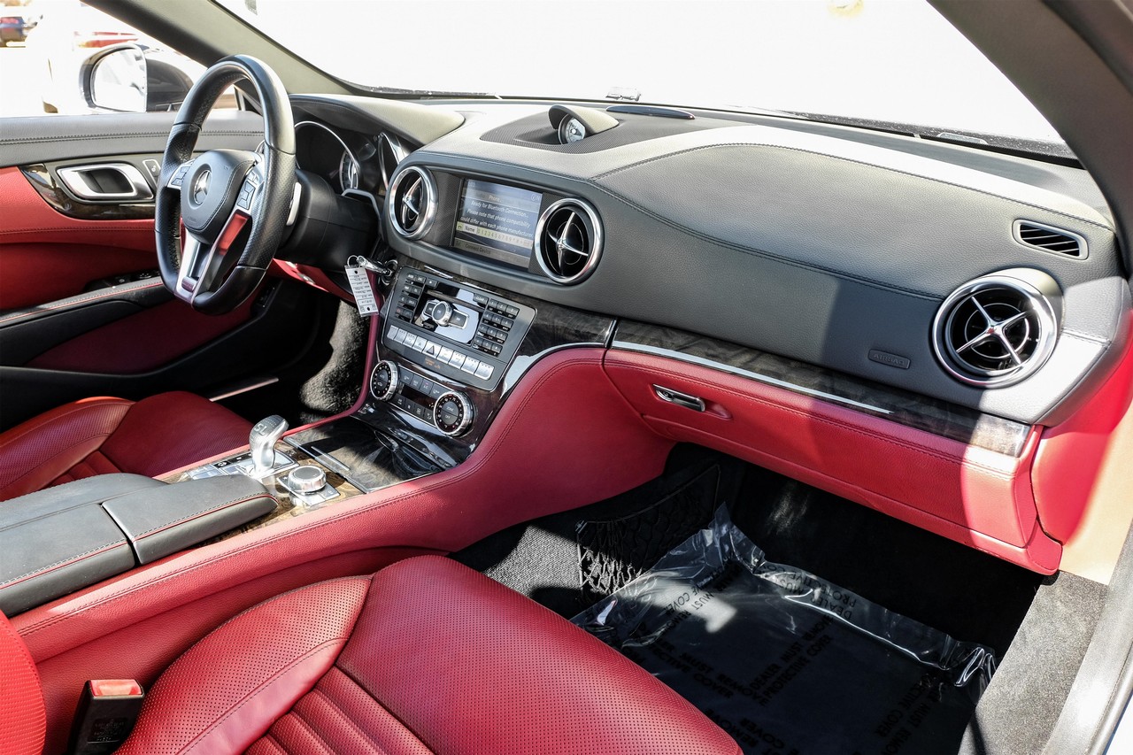Mercedes-Benz S 550 Vehicle Main Gallery Image 12