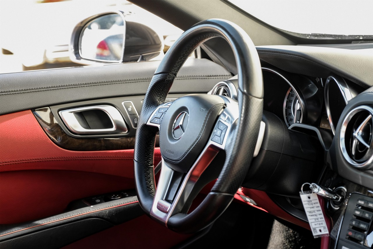 Mercedes-Benz S 550 Vehicle Main Gallery Image 13