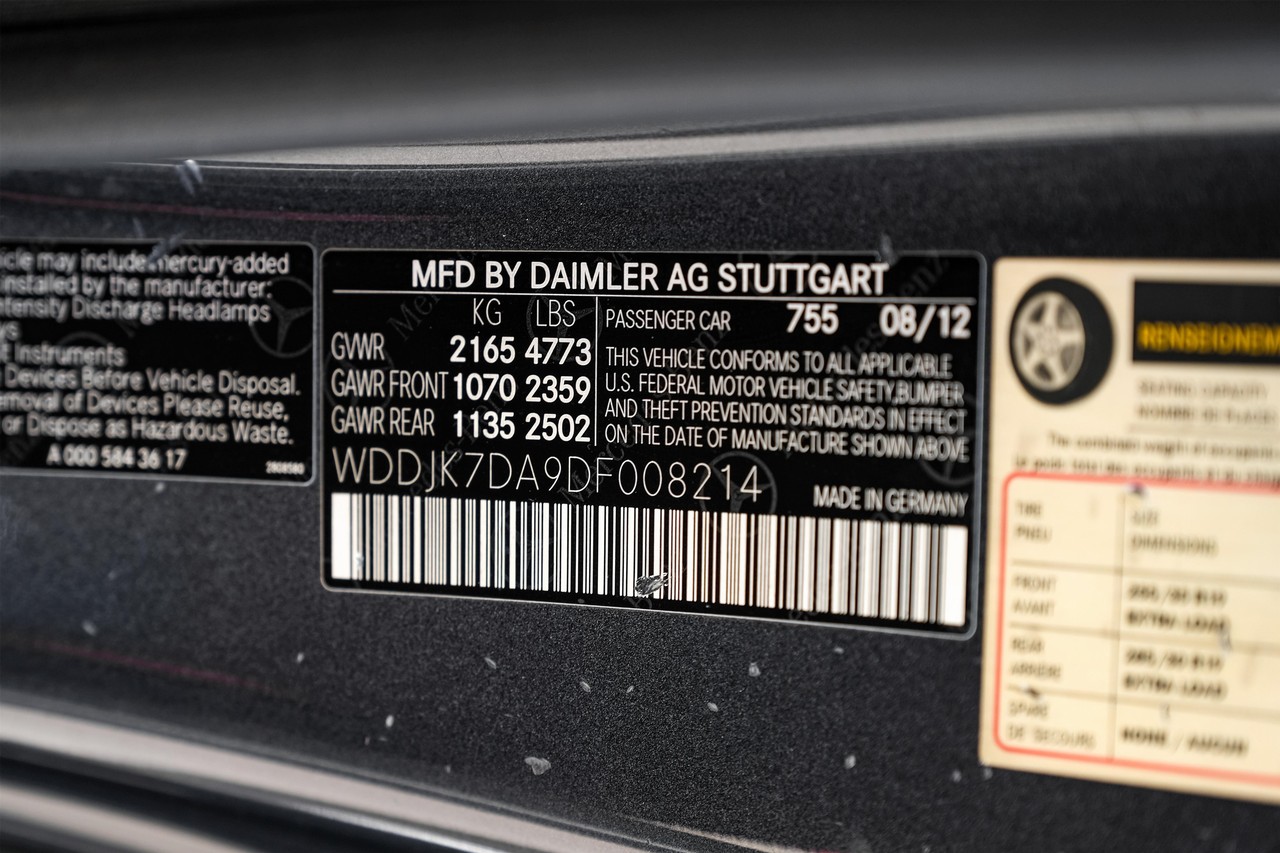 Mercedes-Benz S 550 Vehicle Main Gallery Image 44