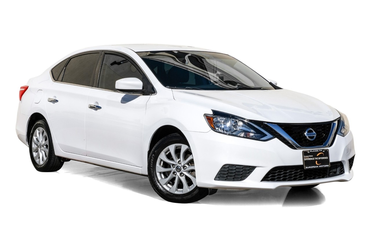 Nissan Sentra Vehicle Main Gallery Image 06