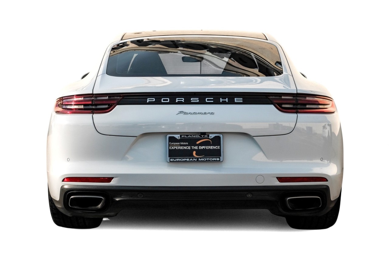 Porsche Panamera Vehicle Main Gallery Image 10