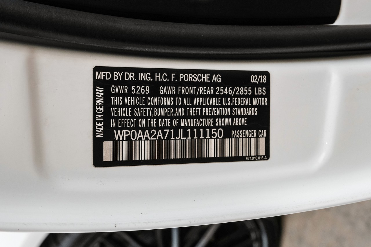 Porsche Panamera Vehicle Main Gallery Image 65