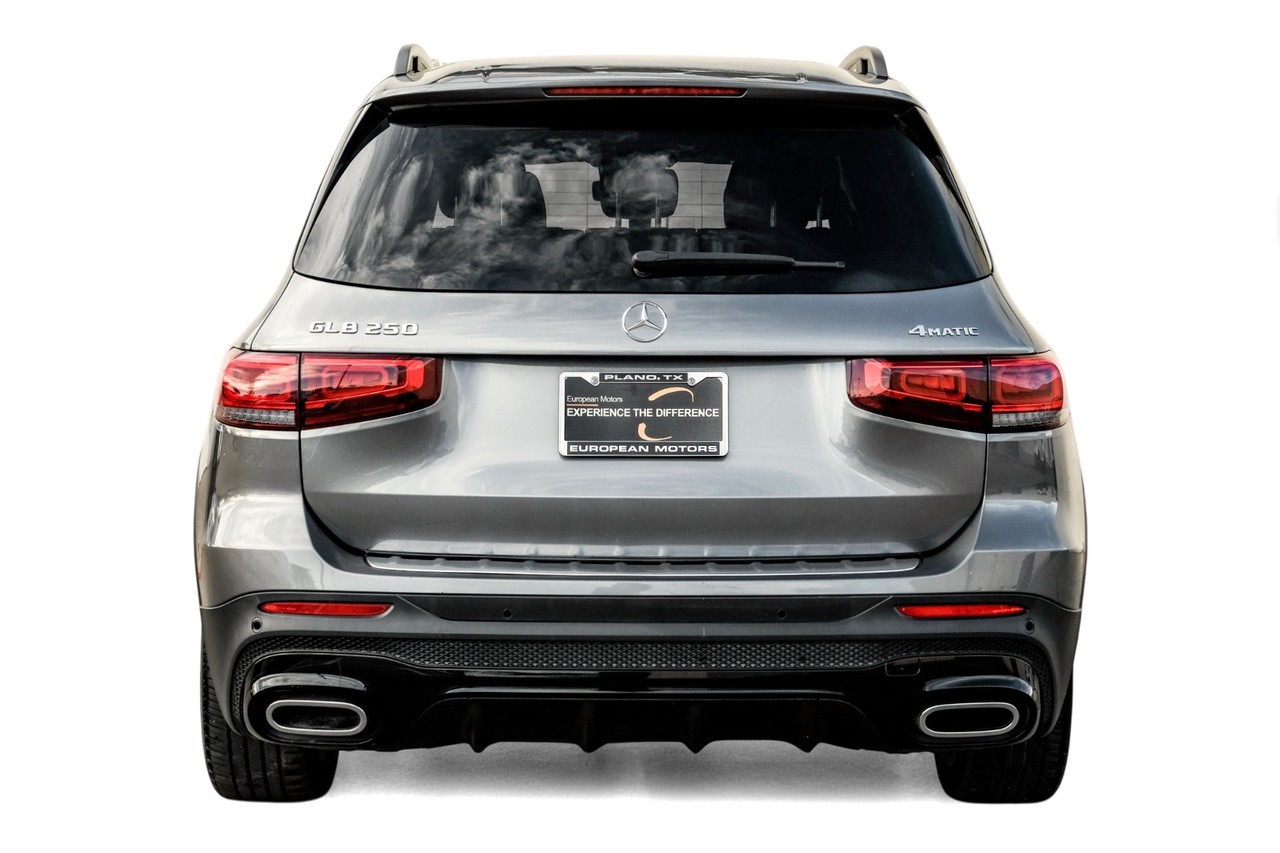 Mercedes-Benz GLB Vehicle Main Gallery Image 10