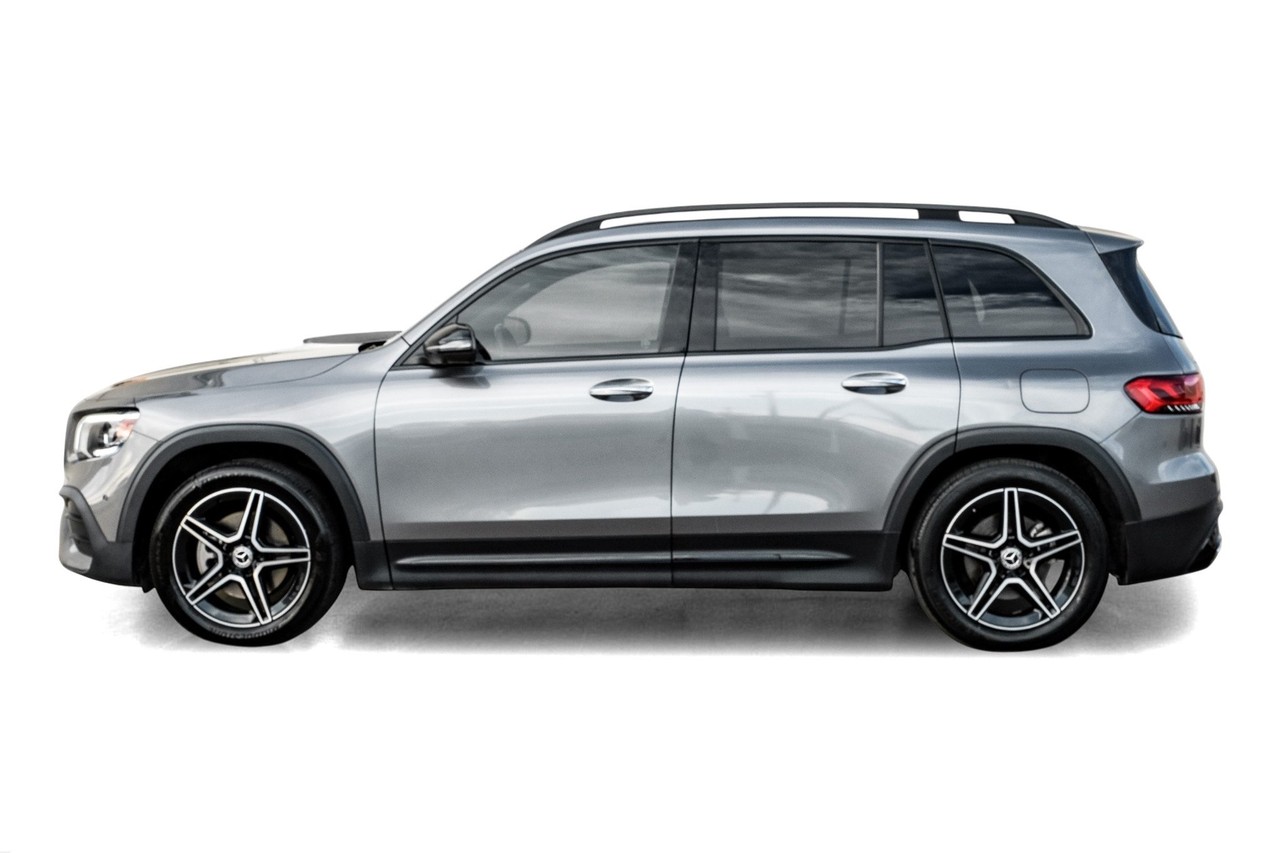 Mercedes-Benz GLB Vehicle Main Gallery Image 12