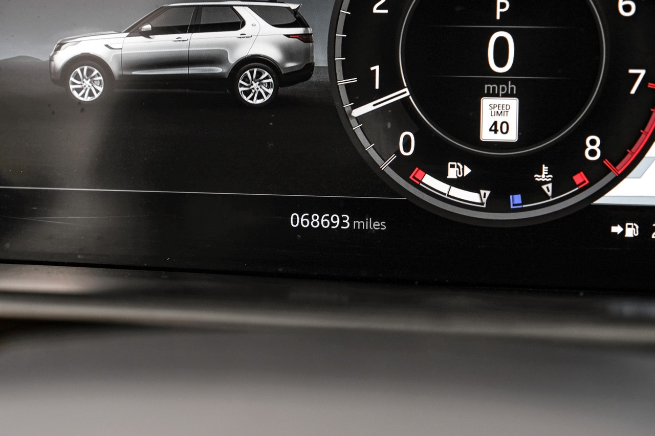 Land Rover Discovery Vehicle Main Gallery Image 21