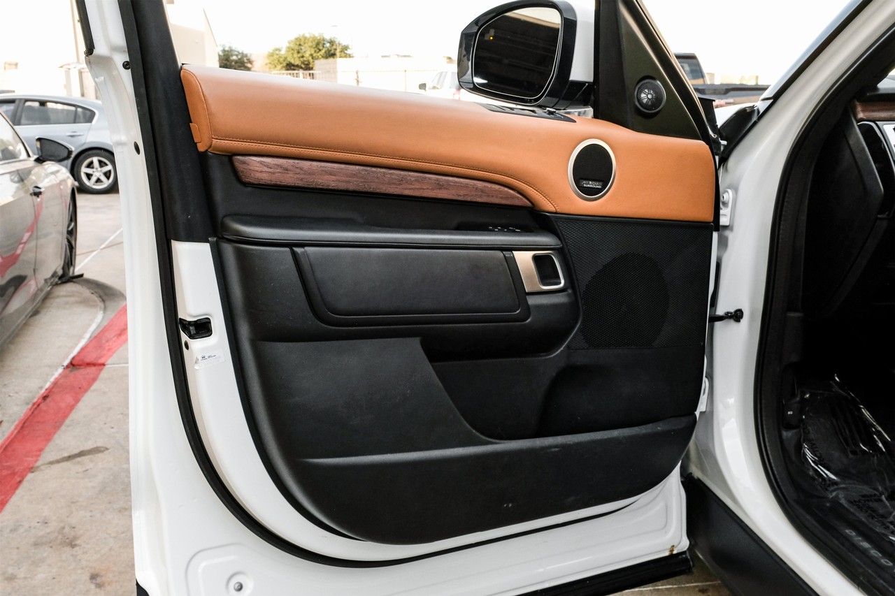 Land Rover Discovery Vehicle Main Gallery Image 43