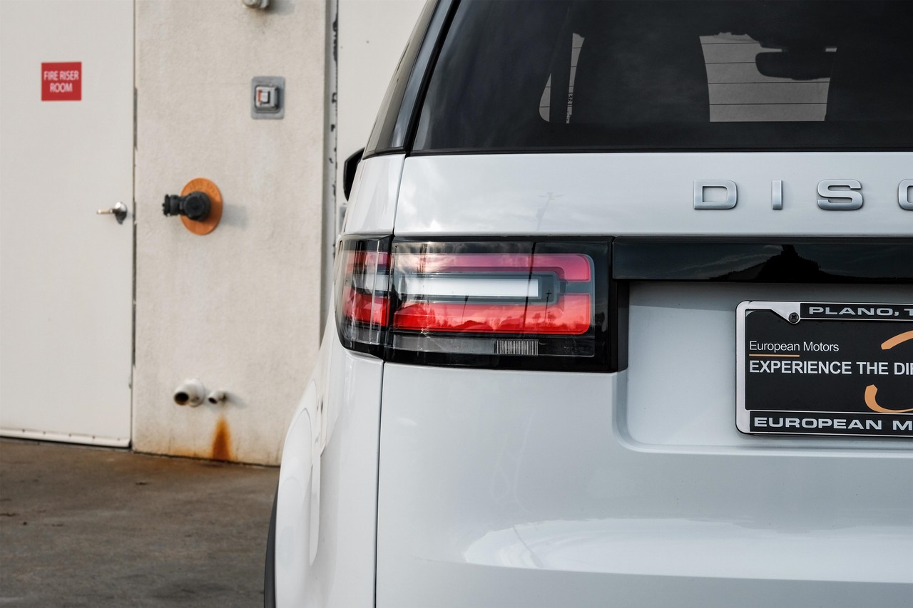 Land Rover Discovery Vehicle Main Gallery Image 50