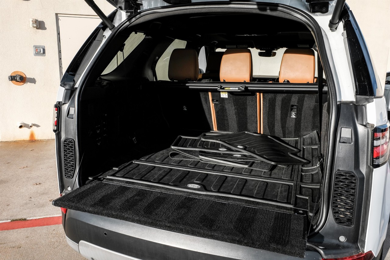 Land Rover Discovery Vehicle Main Gallery Image 53