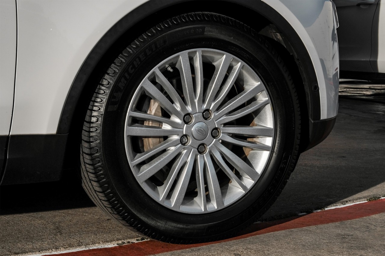 Land Rover Discovery Vehicle Main Gallery Image 58