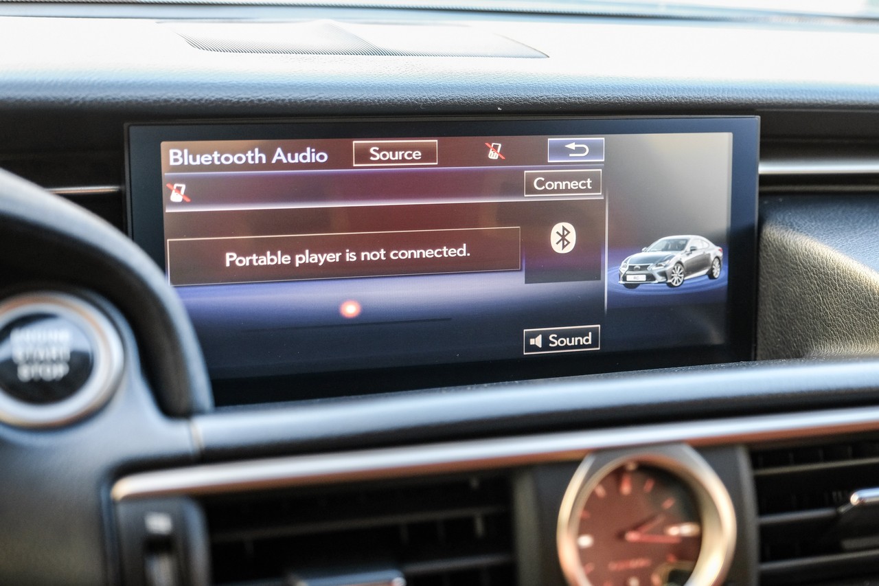 Lexus RC F Vehicle Main Gallery Image 33