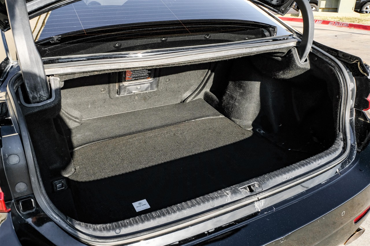 Lexus RC F Vehicle Main Gallery Image 45