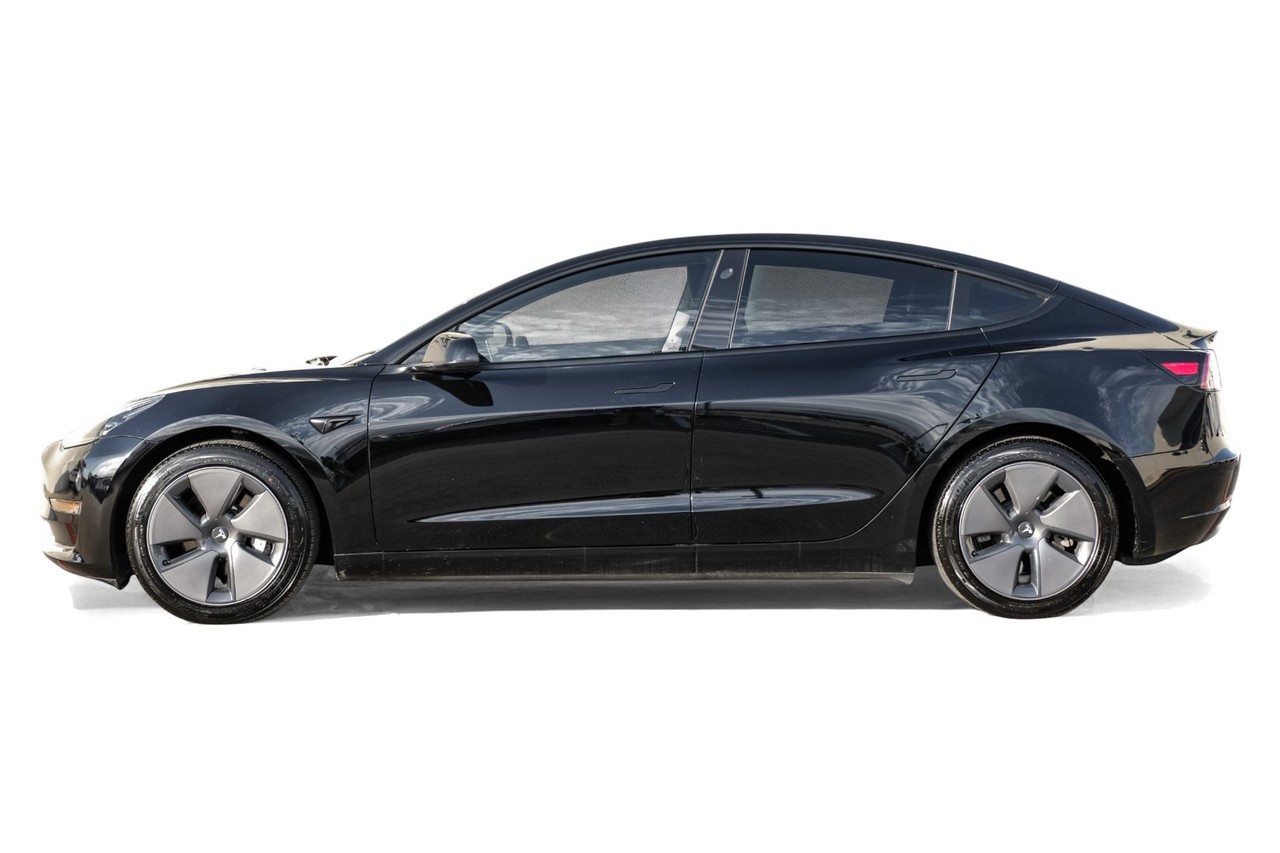 Tesla Model 3 Vehicle Main Gallery Image 12