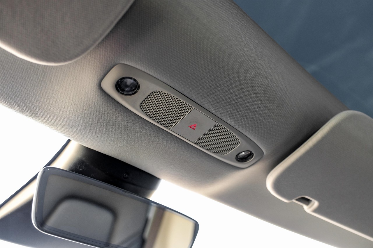 Tesla Model 3 Vehicle Main Gallery Image 24