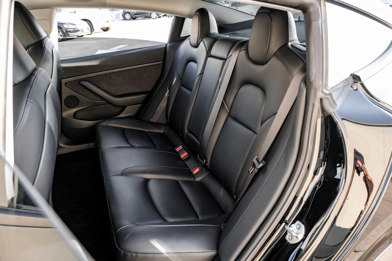 Tesla Model 3 Vehicle Main Gallery Image 38