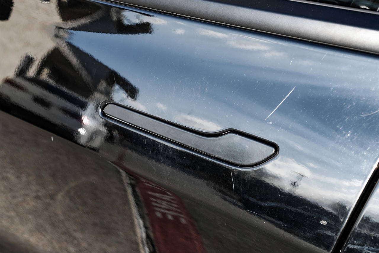 Tesla Model 3 Vehicle Main Gallery Image 39