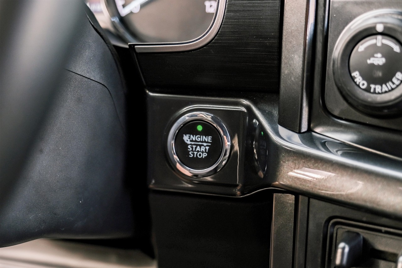 Ford F-150 Vehicle Main Gallery Image 26