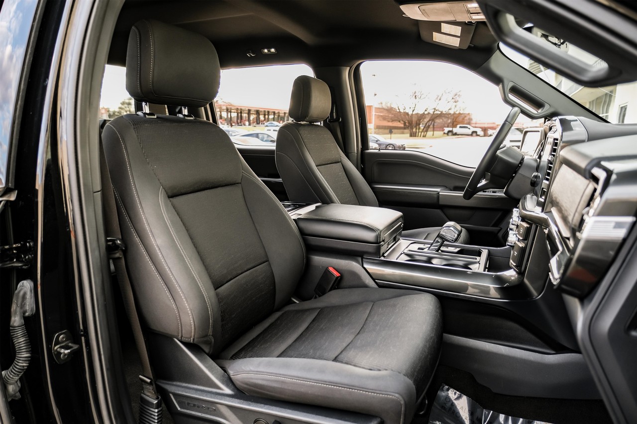 Ford F-150 Vehicle Main Gallery Image 33