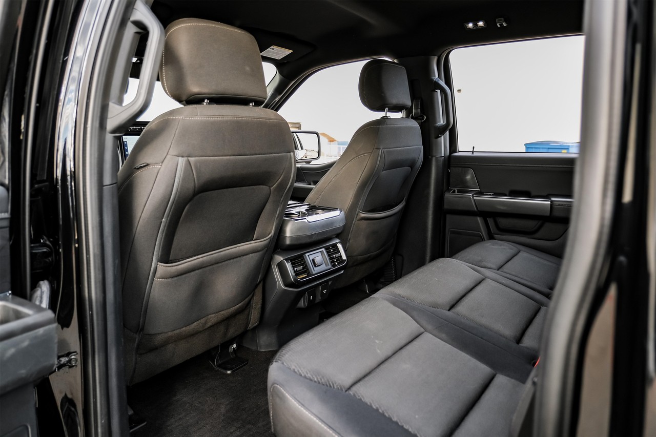 Ford F-150 Vehicle Main Gallery Image 36