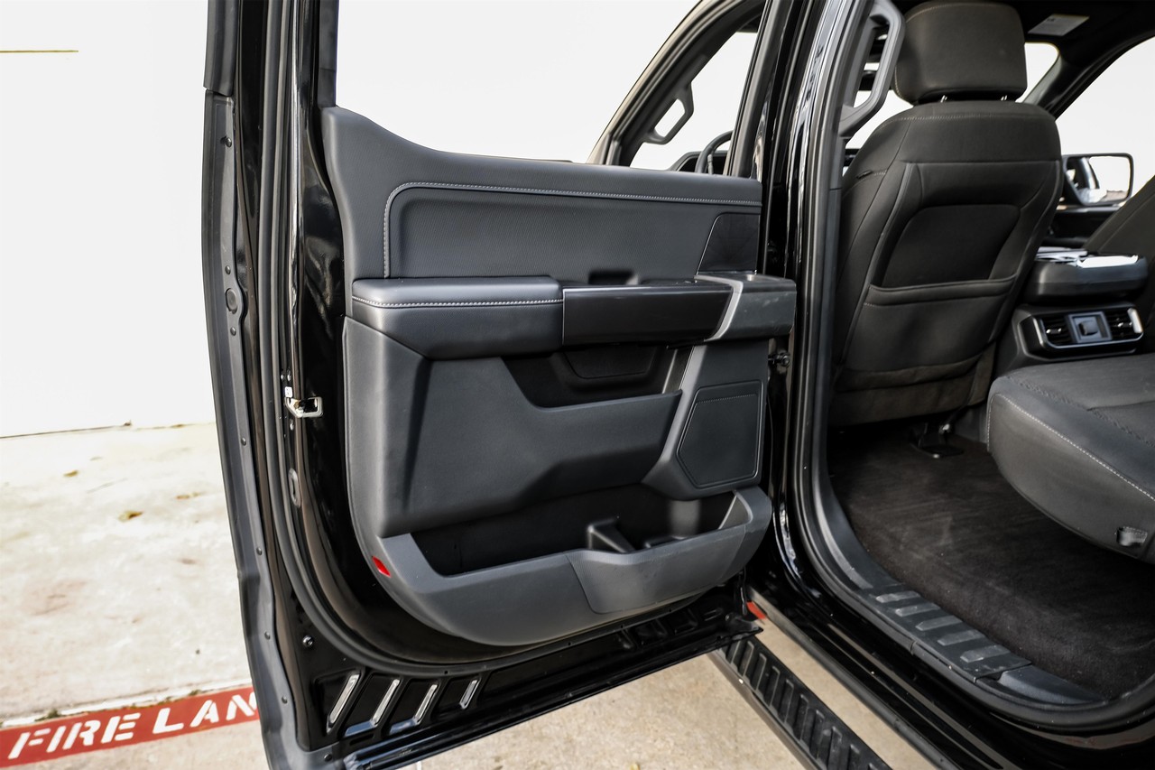 Ford F-150 Vehicle Main Gallery Image 43