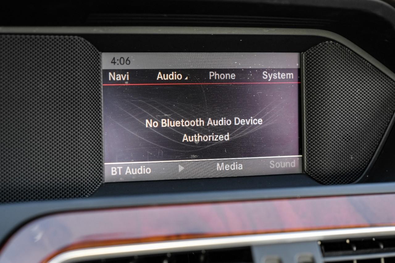 Mercedes-Benz C 300 Vehicle Main Gallery Image 30