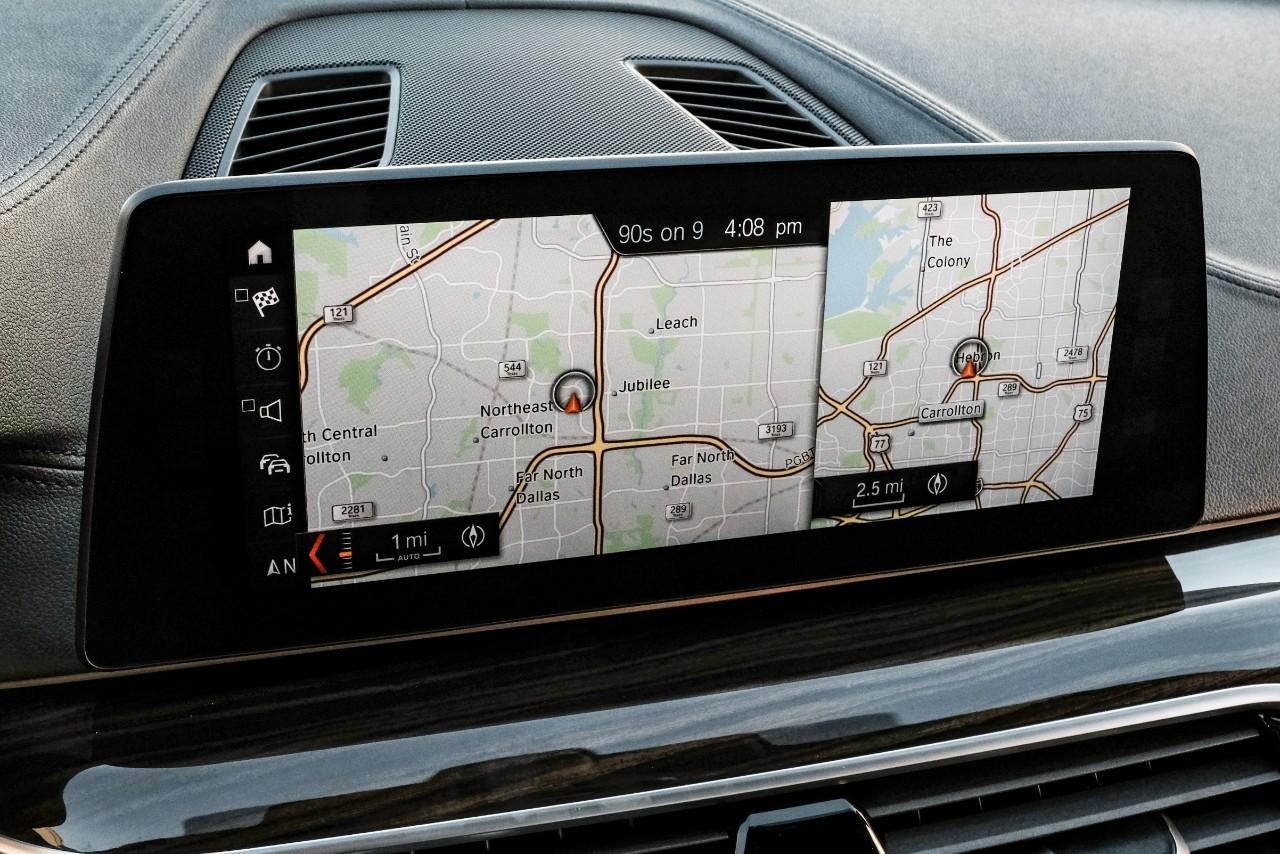 BMW 540i Vehicle Main Gallery Image 23