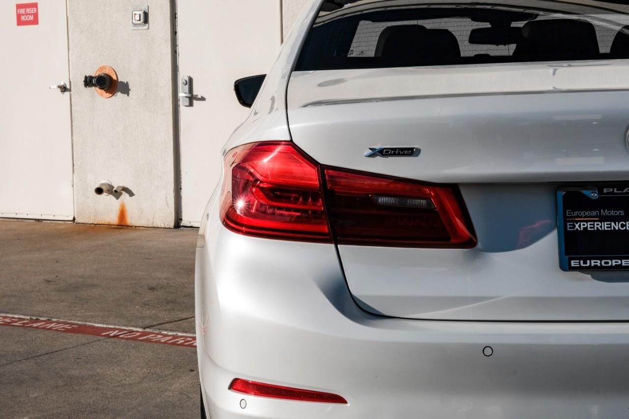 BMW 540i Vehicle Main Gallery Image 56