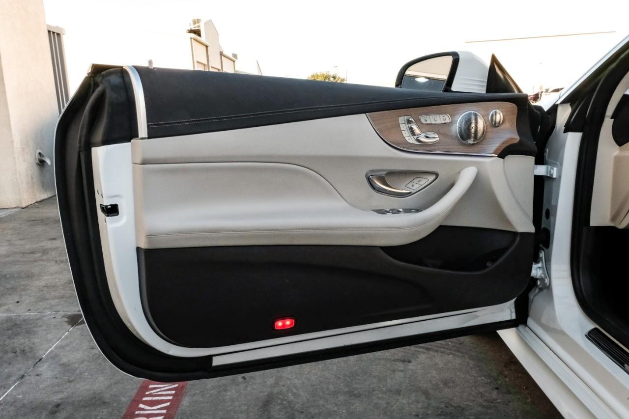 Mercedes-Benz E 400 Vehicle Main Gallery Image 36