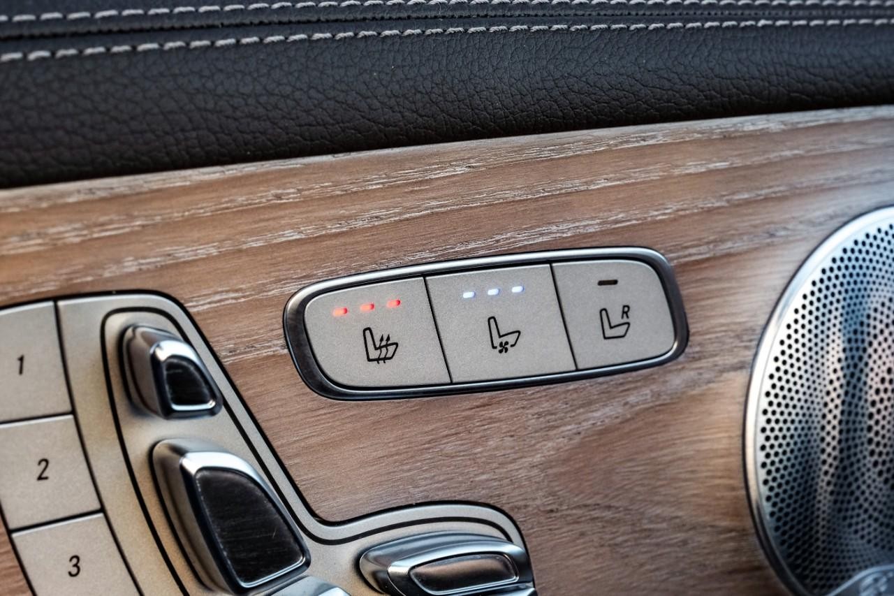 Mercedes-Benz E 400 Vehicle Main Gallery Image 39