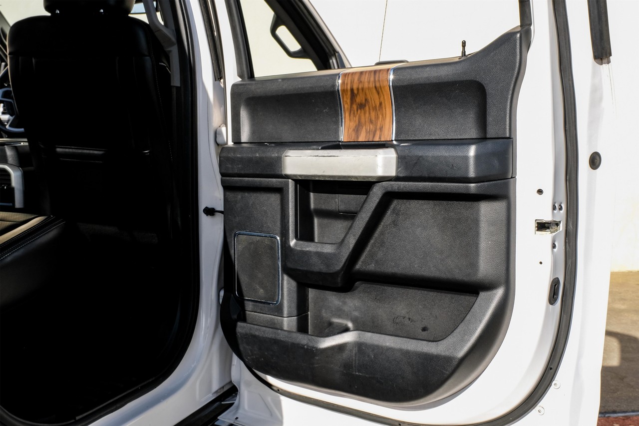 Ford F-150 Vehicle Main Gallery Image 45