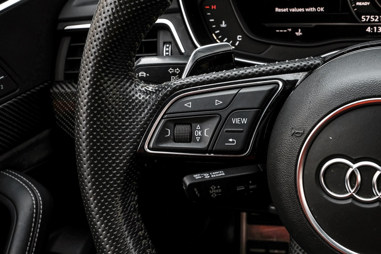 Audi RS 5 Vehicle Main Gallery Image 16