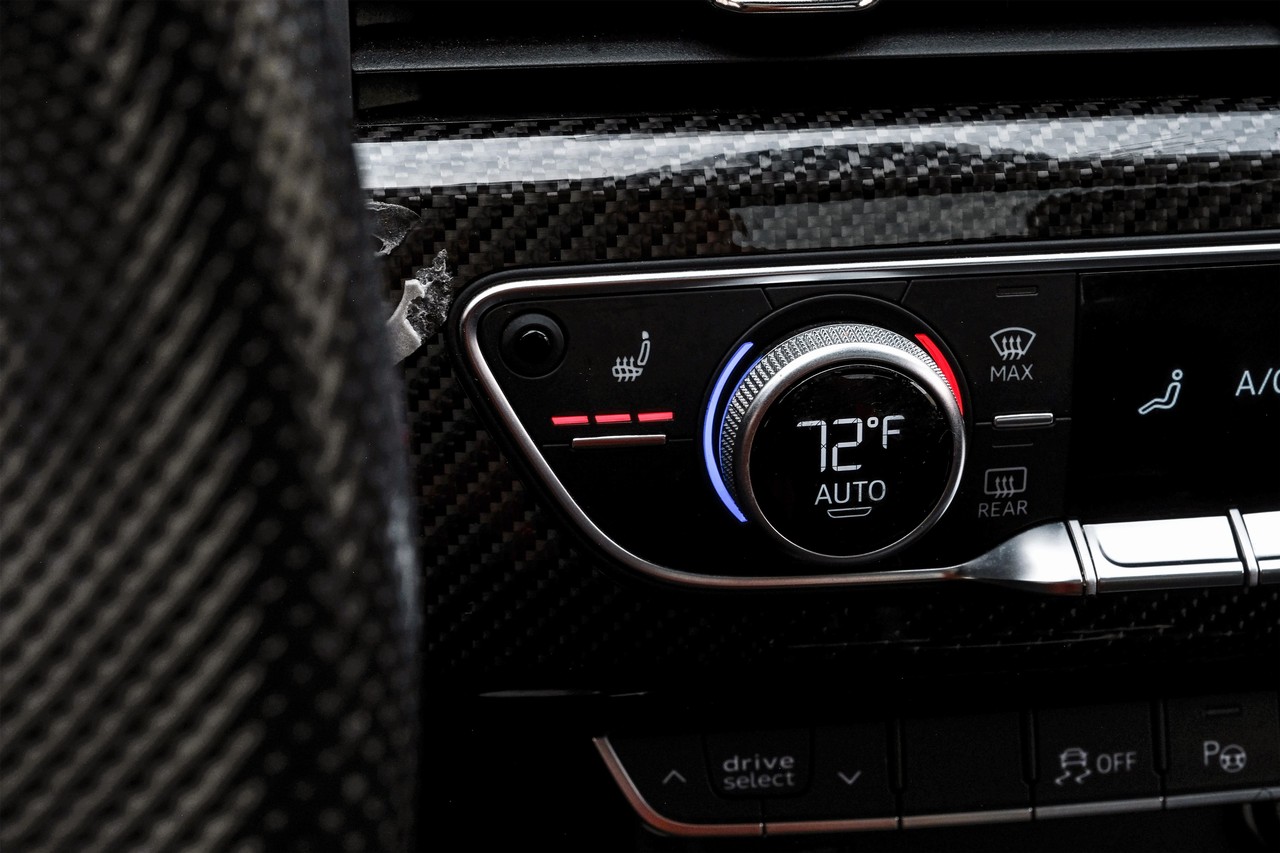 Audi RS 5 Vehicle Main Gallery Image 26