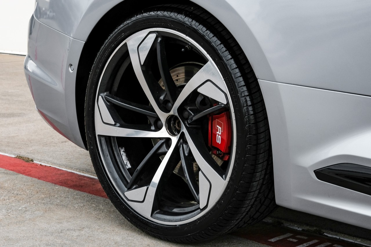 Audi RS 5 Vehicle Main Gallery Image 50