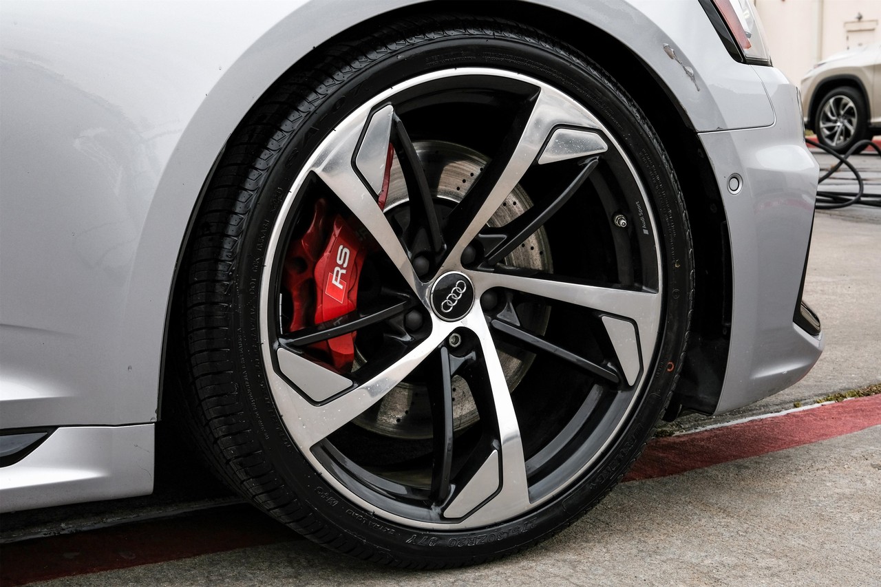 Audi RS 5 Vehicle Main Gallery Image 51