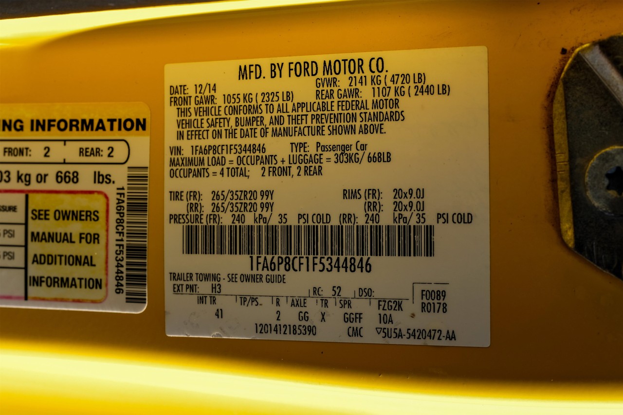 Ford Mustang Vehicle Main Gallery Image 43