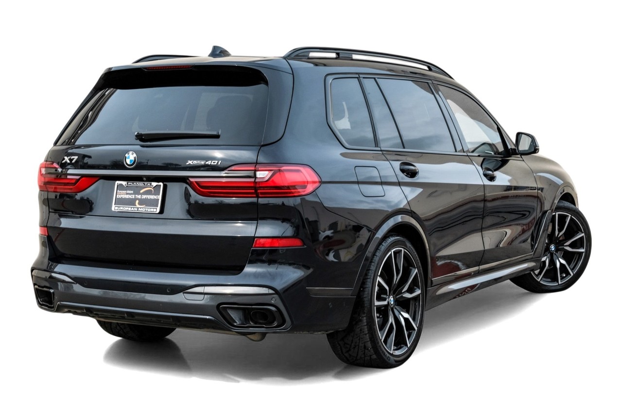 BMW X7 Vehicle Main Gallery Image 09