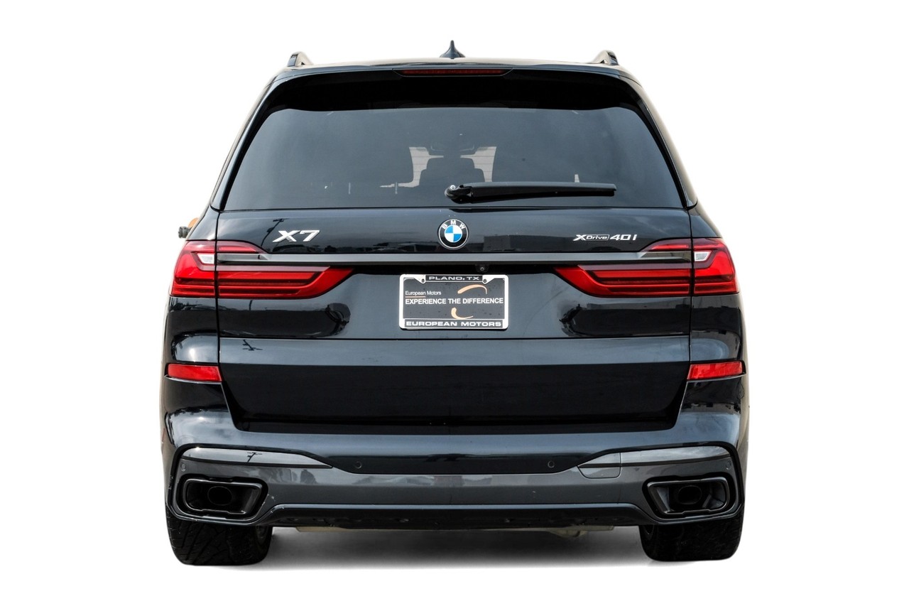 BMW X7 Vehicle Main Gallery Image 10