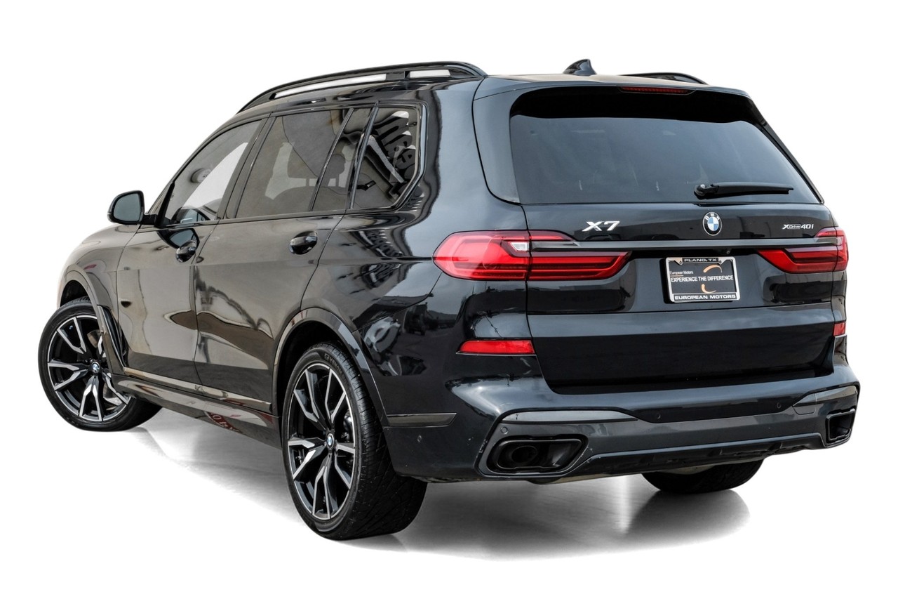 BMW X7 Vehicle Main Gallery Image 11