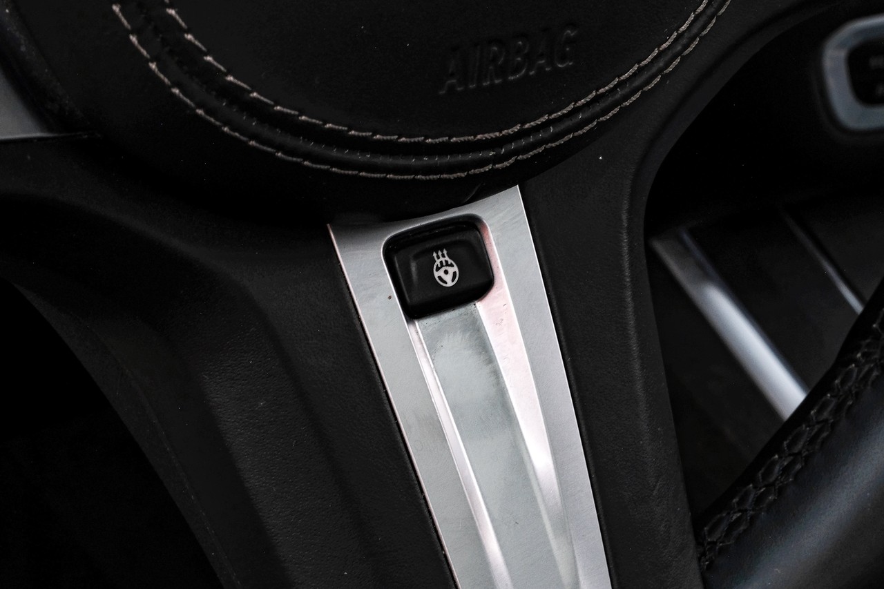 BMW X7 Vehicle Main Gallery Image 19