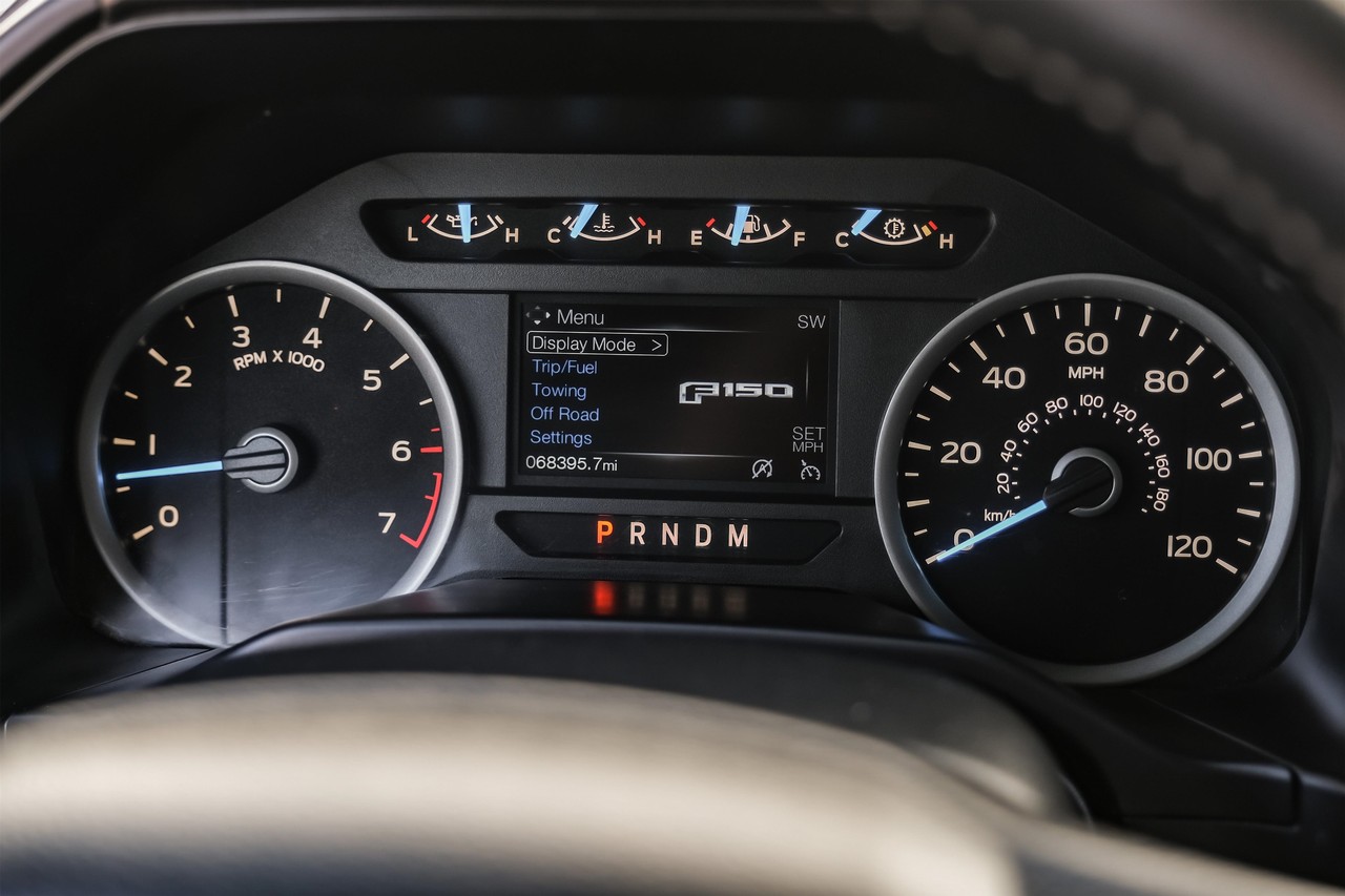 Ford F-150 Vehicle Main Gallery Image 18