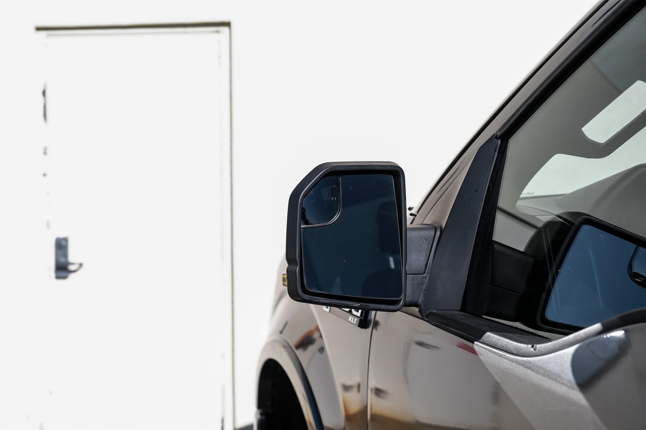 Ford F-150 Vehicle Main Gallery Image 38