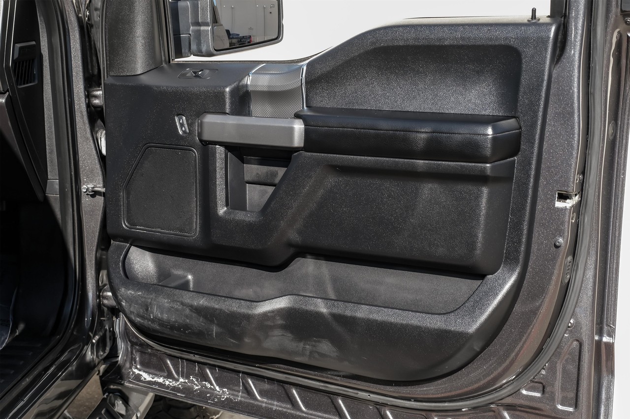 Ford F-150 Vehicle Main Gallery Image 41