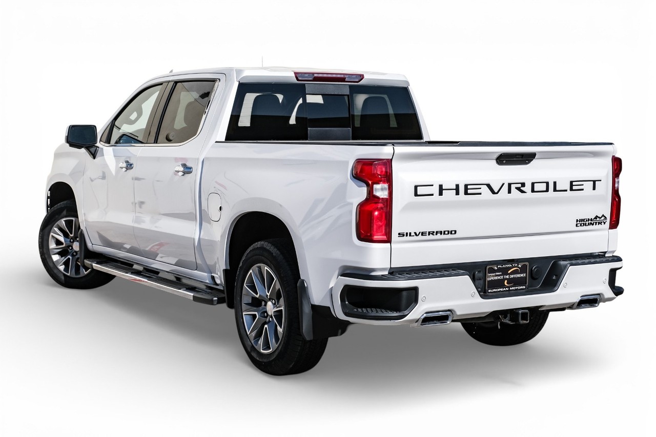 Chevrolet Silverado 1500 LTD Vehicle Main Gallery Image 09