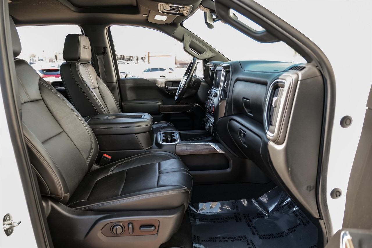 Chevrolet Silverado 1500 LTD Vehicle Main Gallery Image 32