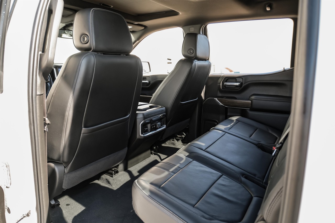 Chevrolet Silverado 1500 LTD Vehicle Main Gallery Image 36