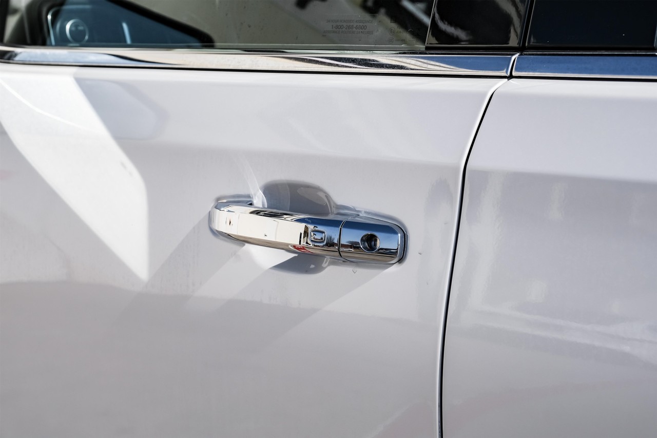 Chevrolet Silverado 1500 LTD Vehicle Main Gallery Image 38