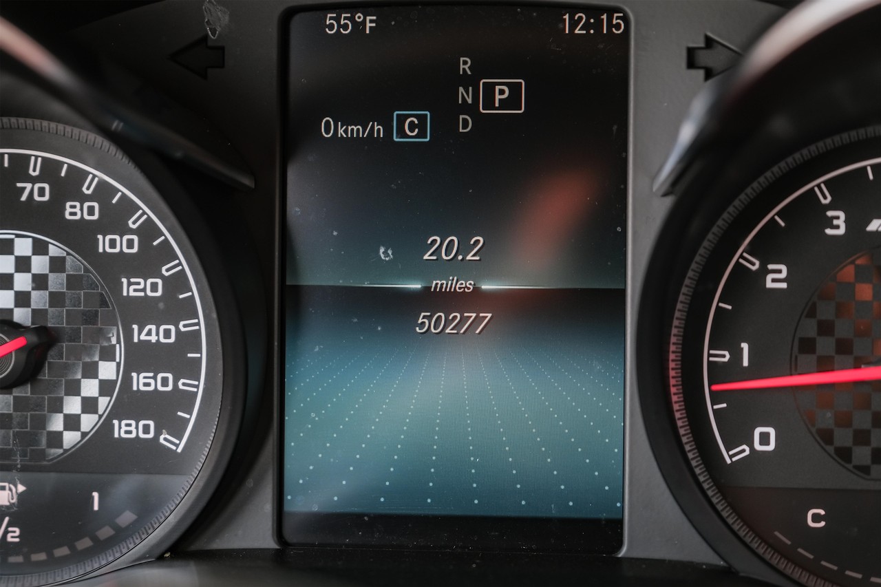 Mercedes-Benz C 43 AMG Vehicle Main Gallery Image 17