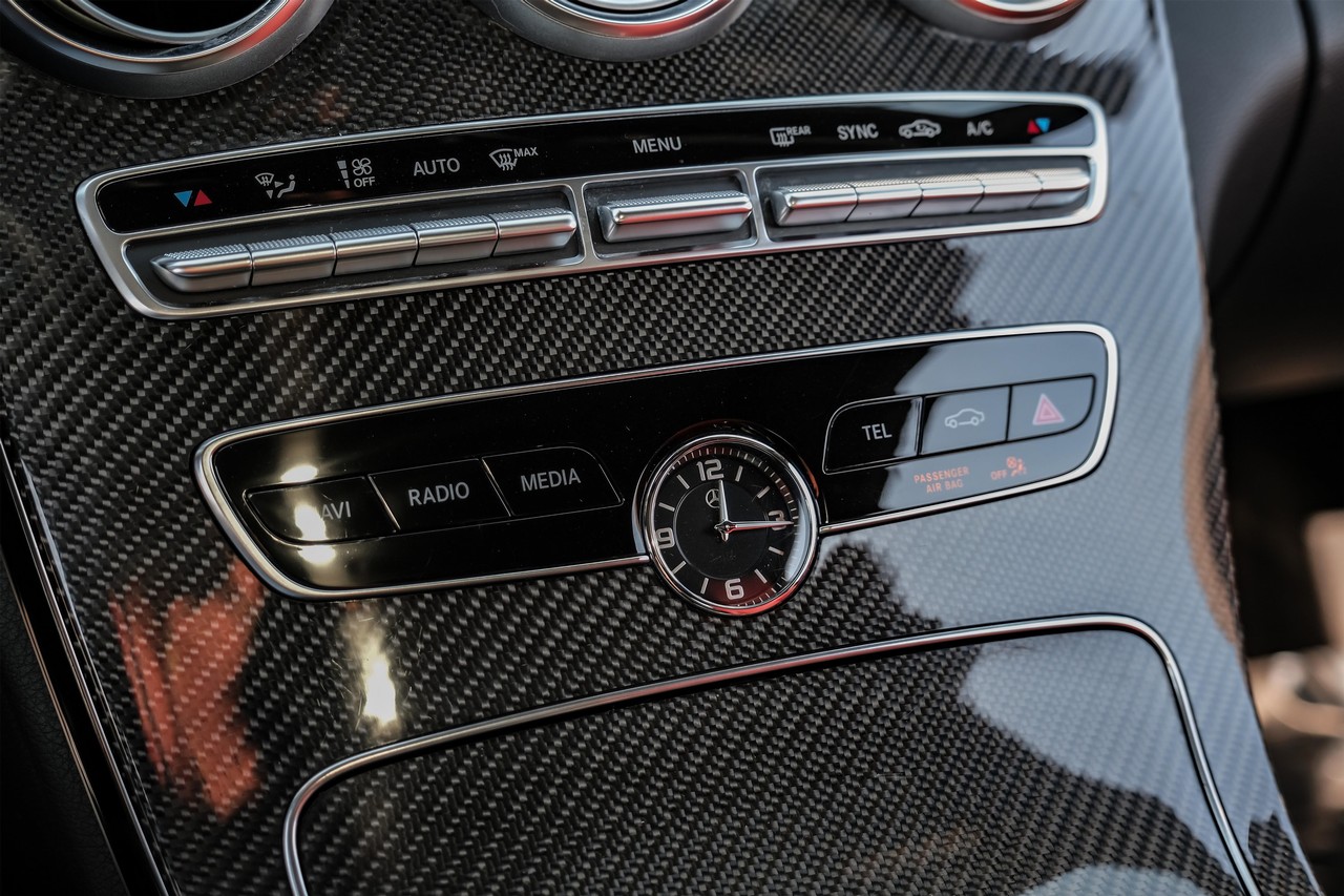 Mercedes-Benz C 43 AMG Vehicle Main Gallery Image 24