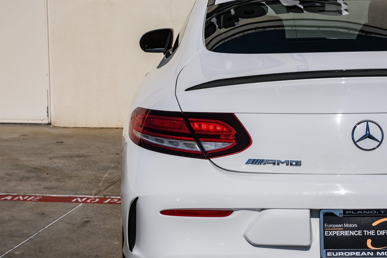 Mercedes-Benz C 43 AMG Vehicle Main Gallery Image 40