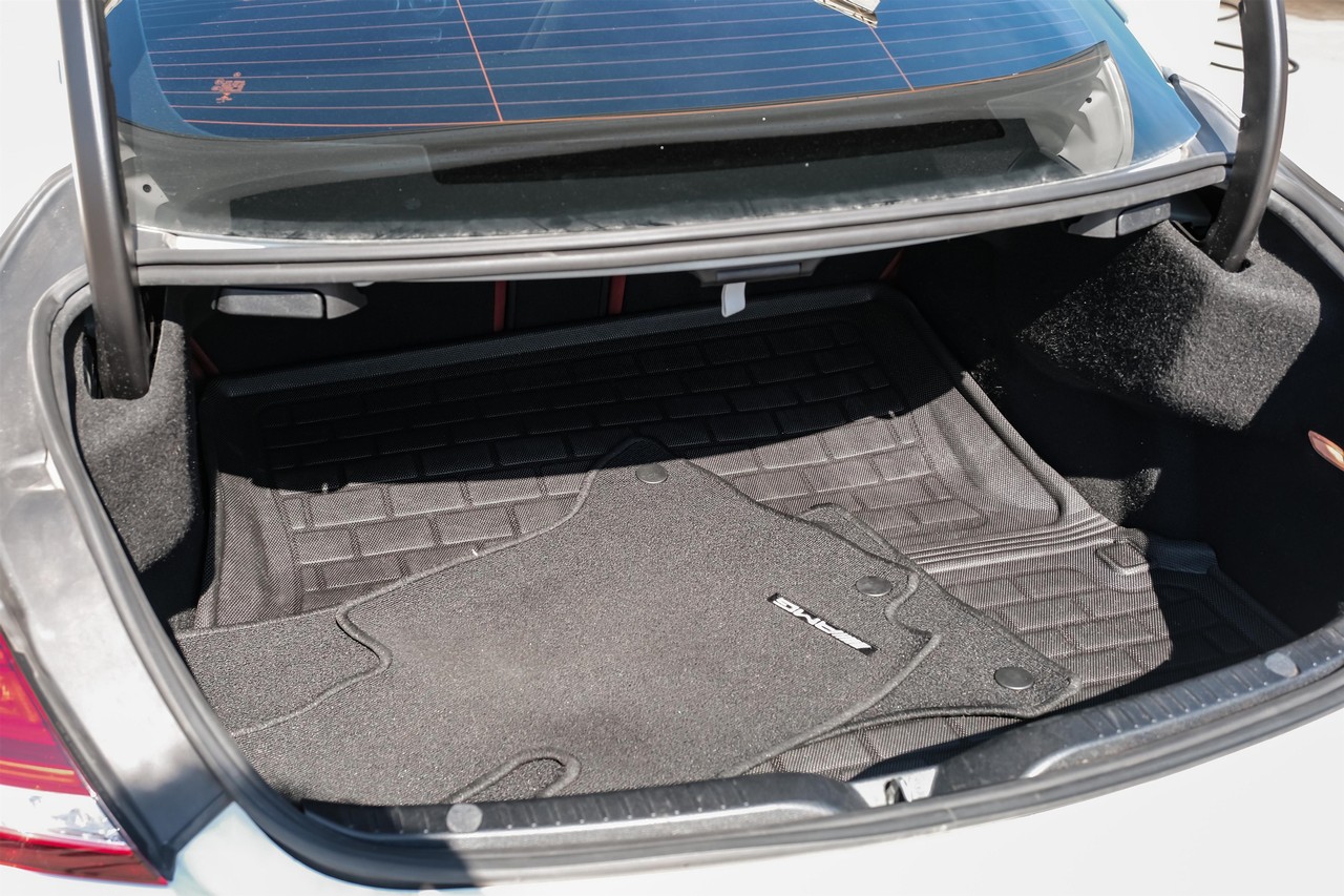 Mercedes-Benz C 43 AMG Vehicle Main Gallery Image 45